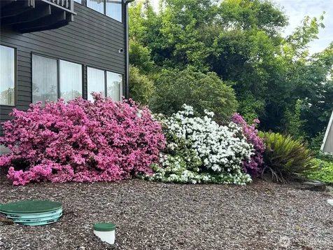 23850 43rd Avenue S Kent WA 98032