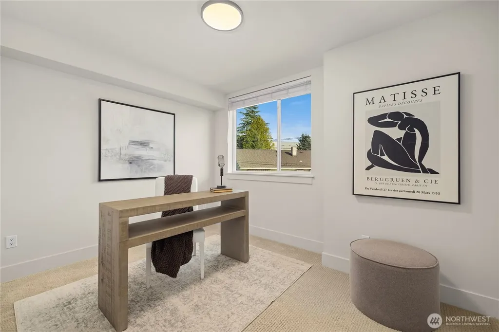 10162 Holman Road NW Seattle WA 98177