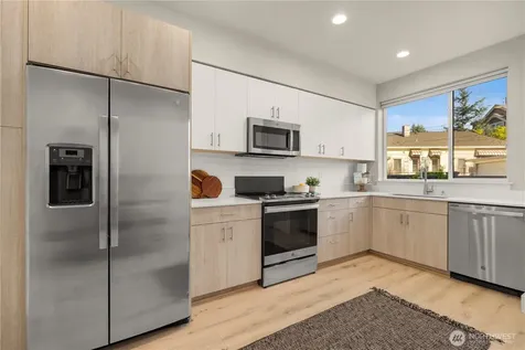 10162 Holman Road NW Seattle WA 98177