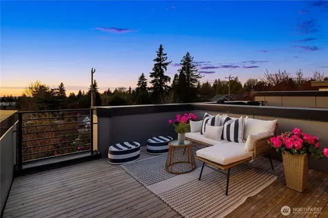 10162 Holman Road NW Seattle WA 98177