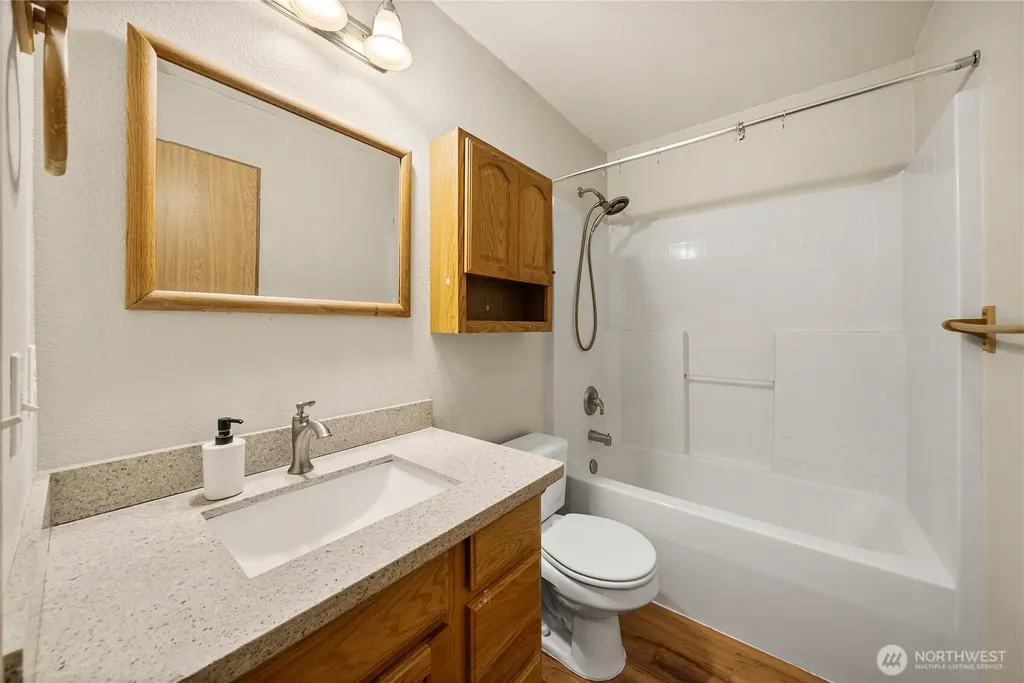7734 183rd Avenue E Bonney Lake WA 98391