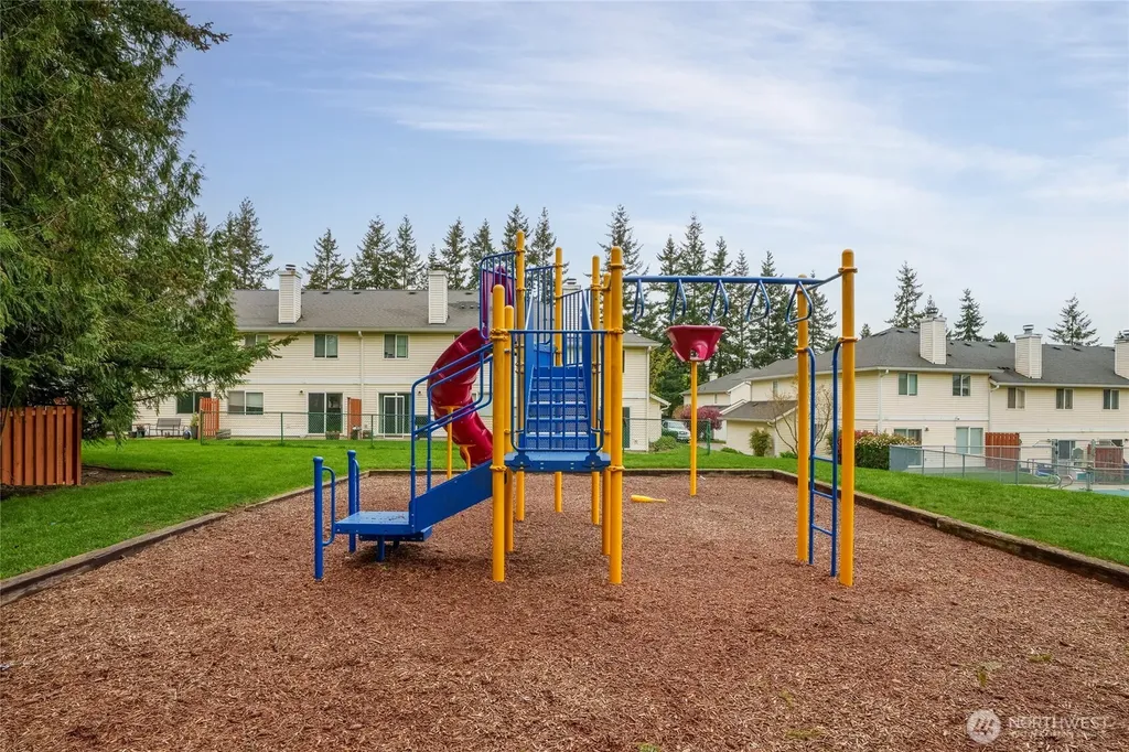 927 132nd Street SW Everett WA 98204