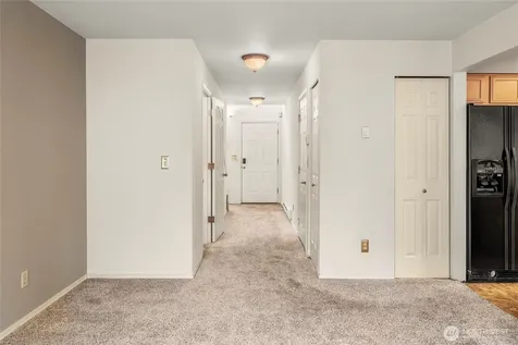 927 132nd Street SW Everett WA 98204