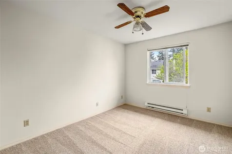 927 132nd Street SW Everett WA 98204