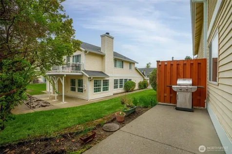 927 132nd Street SW Everett WA 98204