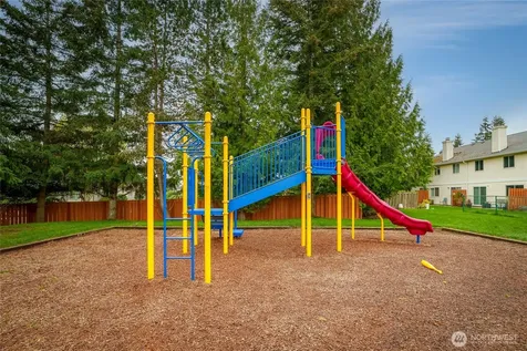 927 132nd Street SW Everett WA 98204