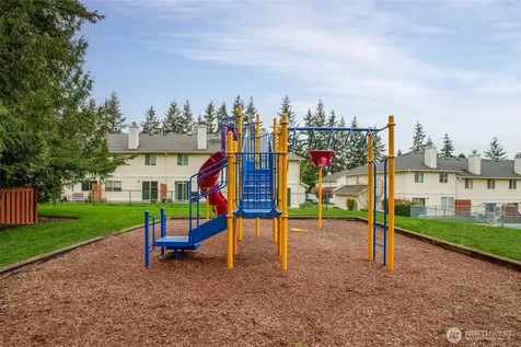 927 132nd Street SW Everett WA 98204