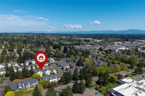 927 132nd Street SW Everett WA 98204
