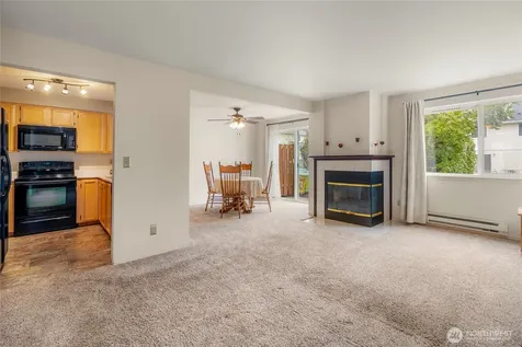 927 132nd Street SW Everett WA 98204