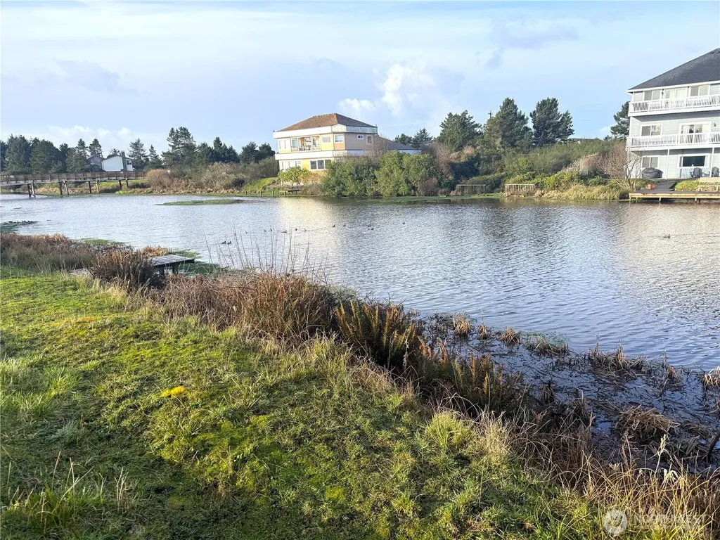 555 Canal Drive NE Ocean Shores WA 98569
