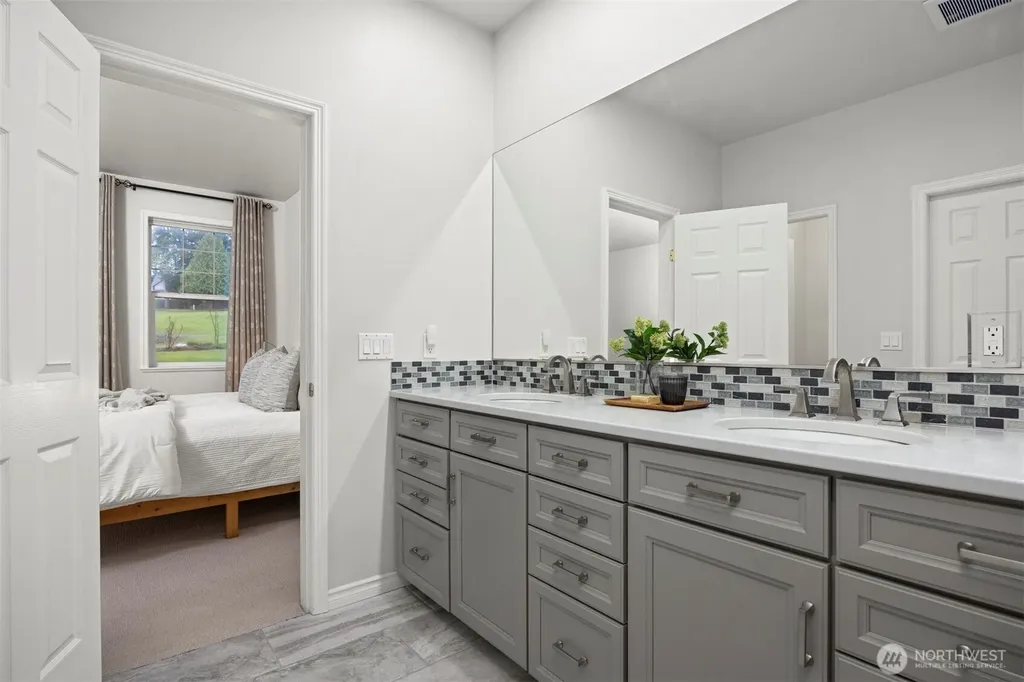 5327 Canvasback Road Blaine WA 98230