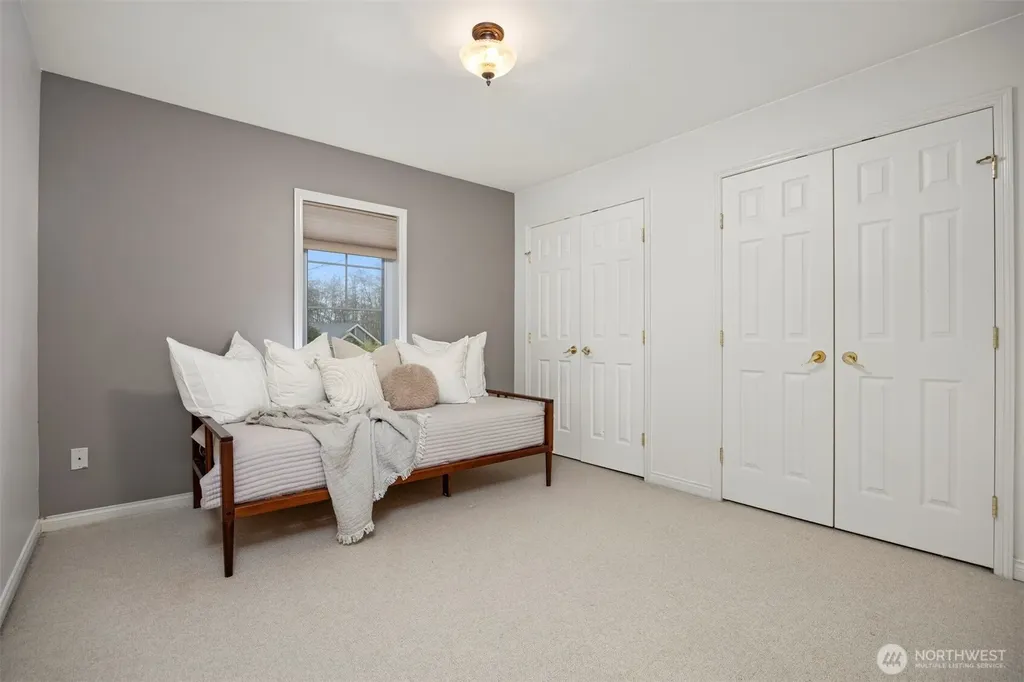 5327 Canvasback Road Blaine WA 98230