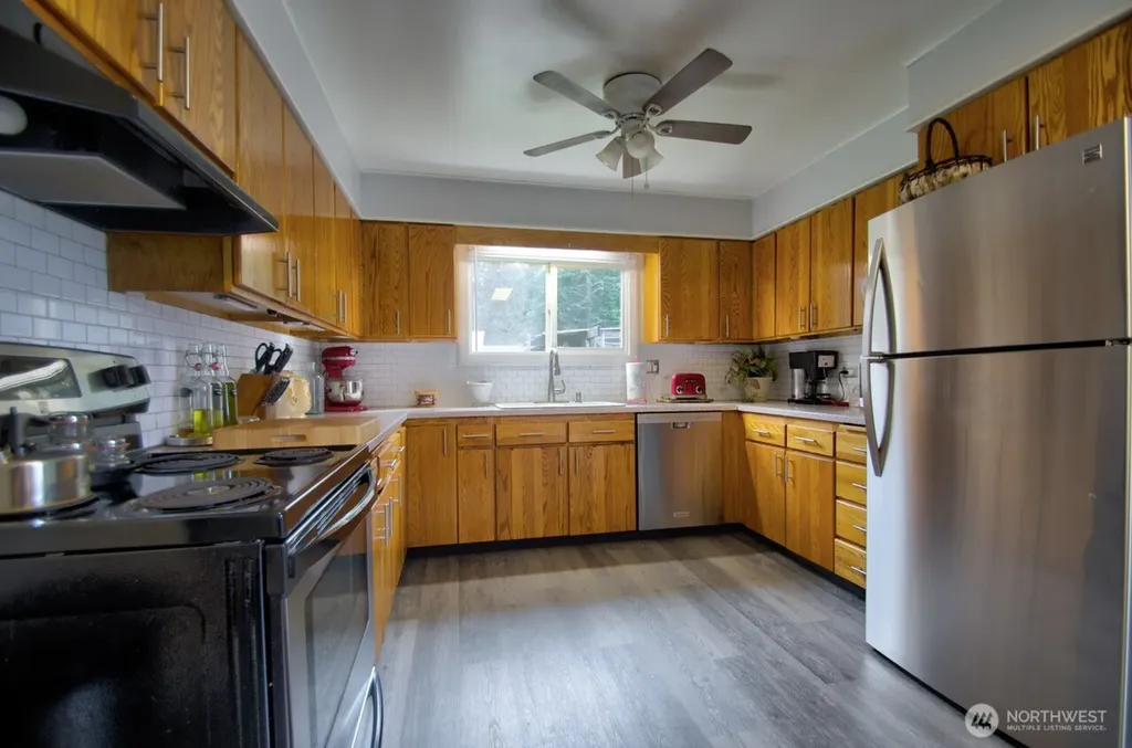 1296 Centralia Alpha Road Chehalis WA 98532