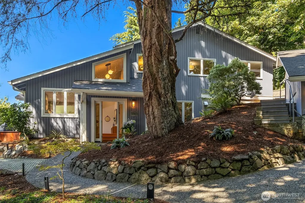 5610 W Mercer Way Mercer Island WA 98040