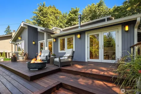 5610 W Mercer Way Mercer Island WA 98040