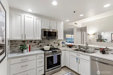 2801 1st Avenue Seattle WA 98121