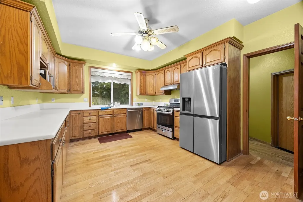 4802 51st Street Ct E Tacoma WA 98443