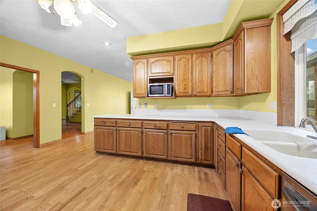 4802 51st Street Ct E Tacoma WA 98443