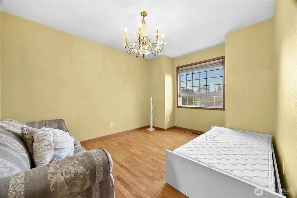 4802 51st Street Ct E Tacoma WA 98443
