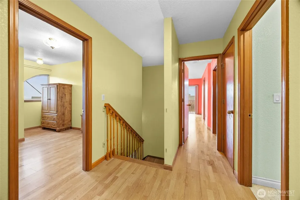 4802 51st Street Ct E Tacoma WA 98443