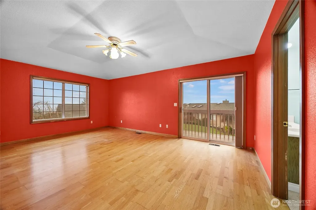 4802 51st Street Ct E Tacoma WA 98443