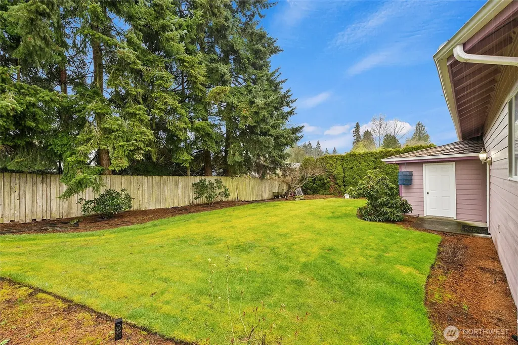 4802 51st Street Ct E Tacoma WA 98443