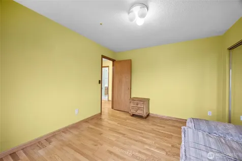 4802 51st Street Ct E Tacoma WA 98443