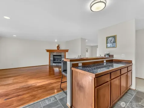 1716 250th Court SE Sammamish WA 98075
