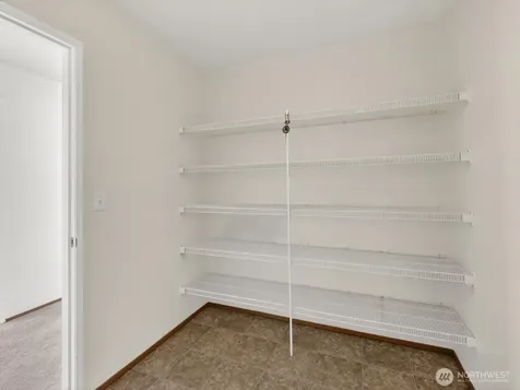 1716 250th Court SE Sammamish WA 98075