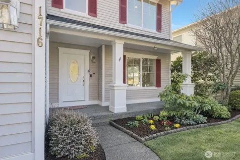 1716 250th Court SE Sammamish WA 98075