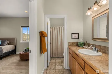 3045 Eastview Lane Wenatchee WA 98801