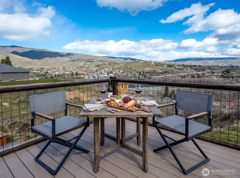 3045 Eastview Lane Wenatchee WA 98801