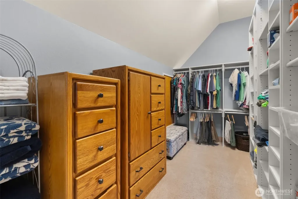 12511 Cole Point Drive Anderson Island WA 98303