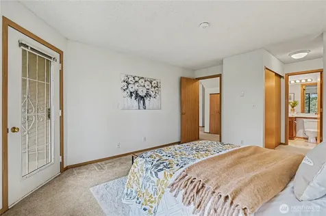 23001 Lakeview Drive Mountlake Terrace WA 98043