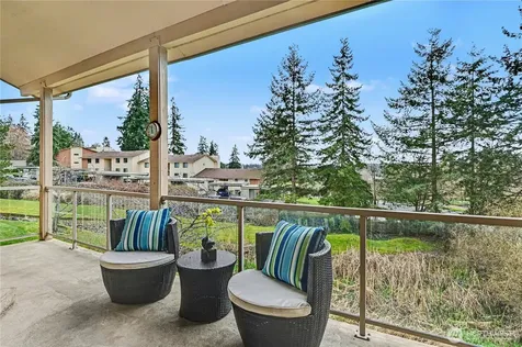 23001 Lakeview Drive Mountlake Terrace WA 98043