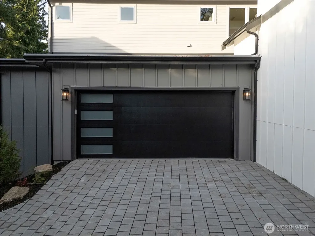 11217 NE 95th Street Kirkland WA 98033