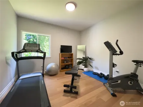 1621 Edgemoor Lane Everett WA 98203