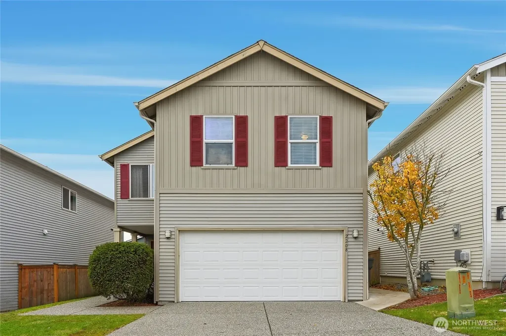 2208 116th Drive SE Lake Stevens WA 98258
