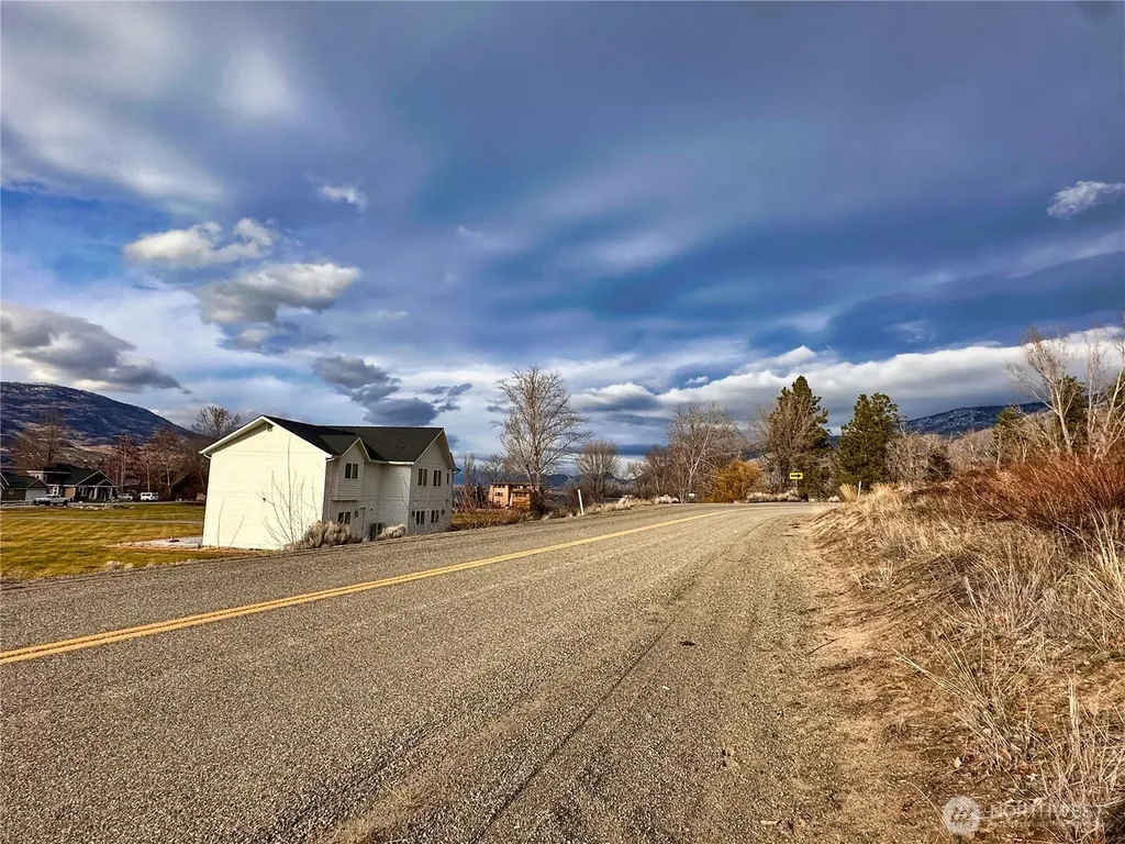 409 Tbd Eastlake Road Oroville WA 98844