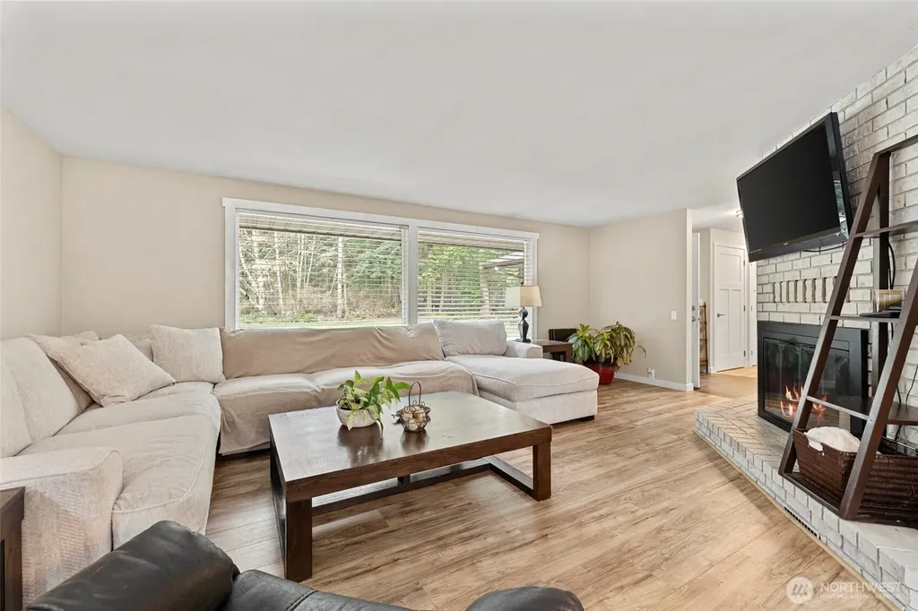 621 Parker Road Coupeville WA 98239