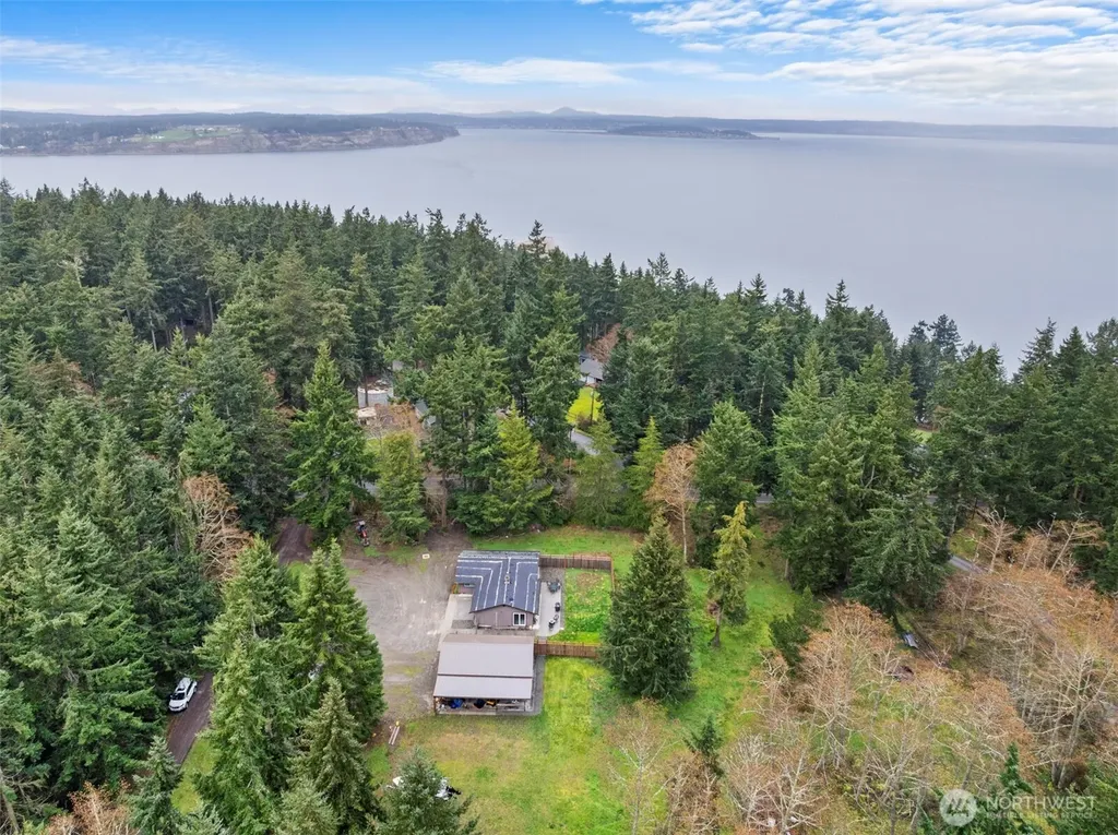 621 Parker Road Coupeville WA 98239