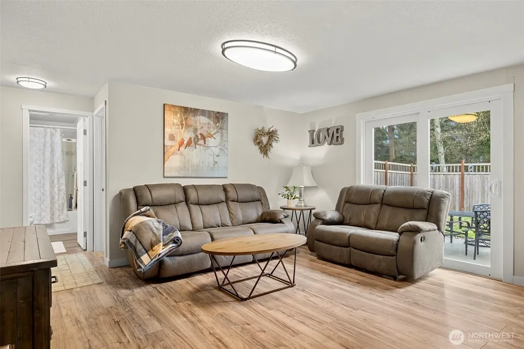 621 Parker Road Coupeville WA 98239