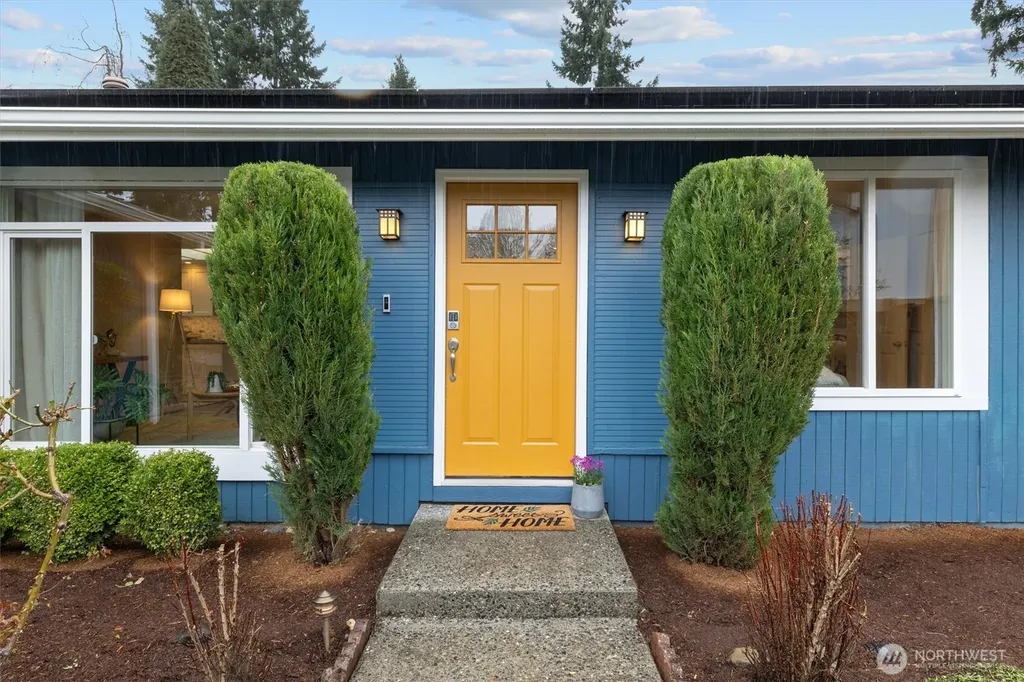 10932 156th Court NE Redmond WA 98052