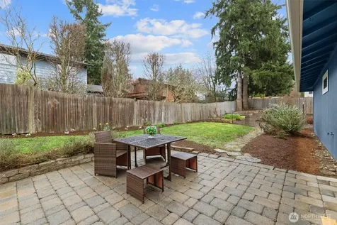 10932 156th Court NE Redmond WA 98052