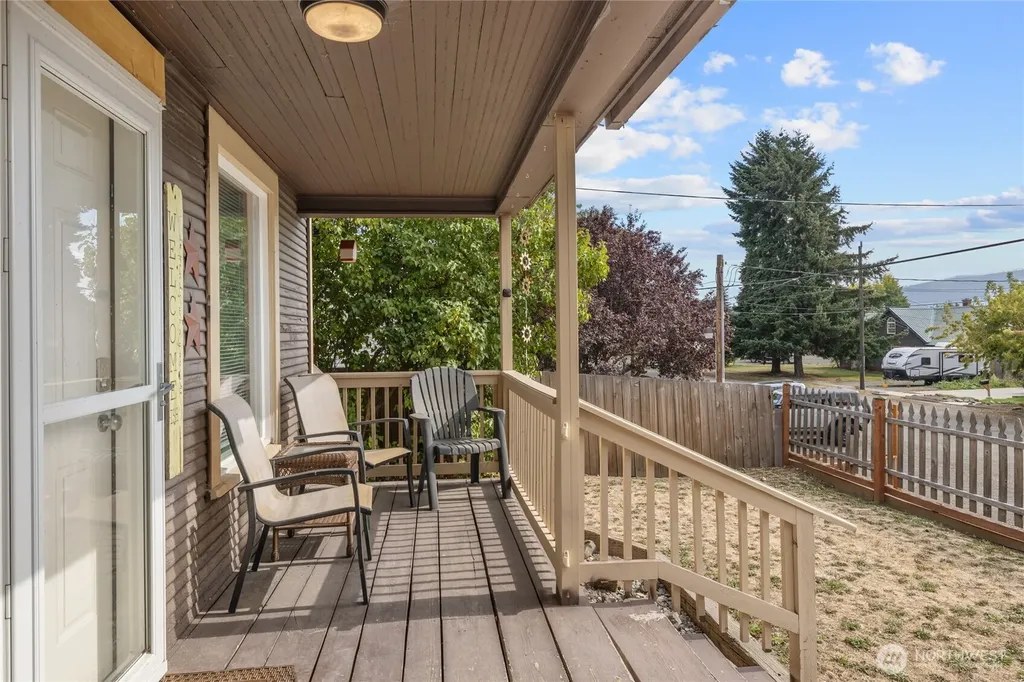 110 W 3rd Street Cle Elum WA 98922