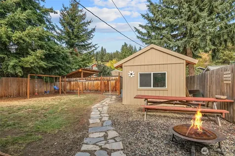 110 W 3rd Street Cle Elum WA 98922