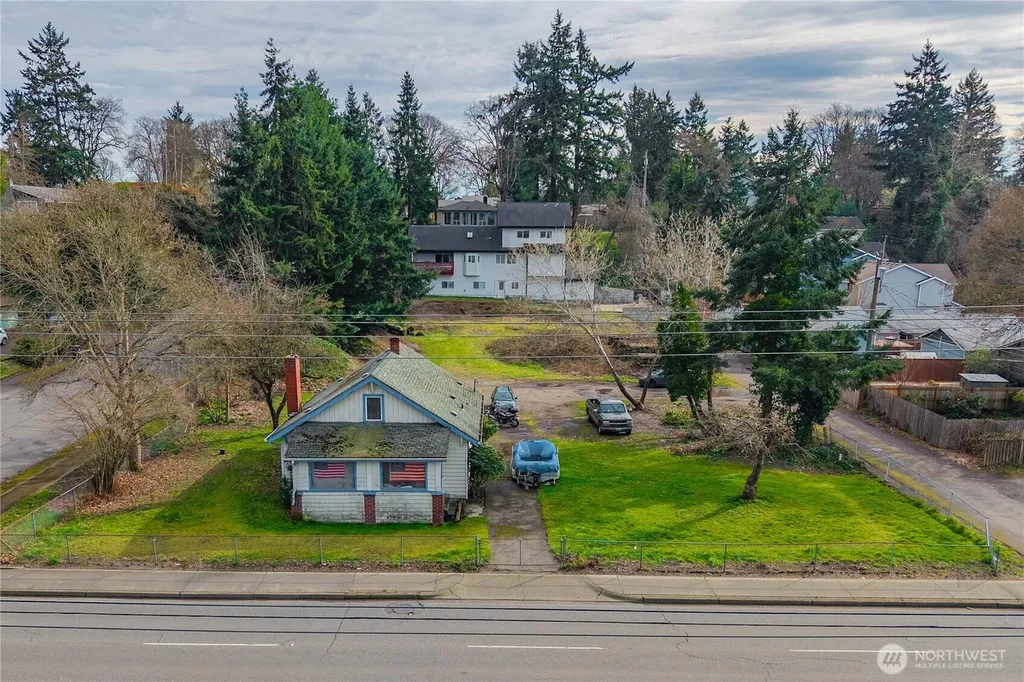 2502 S 74th Street Tacoma WA 98409