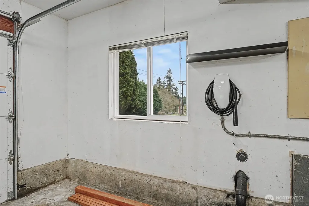 7239 Long Lake Road SE Port Orchard WA 98367