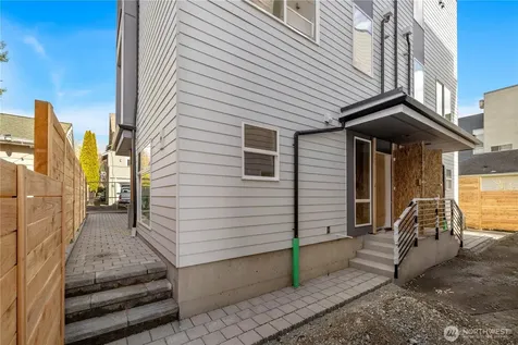 2230 NW 60th Street Seattle WA 98107