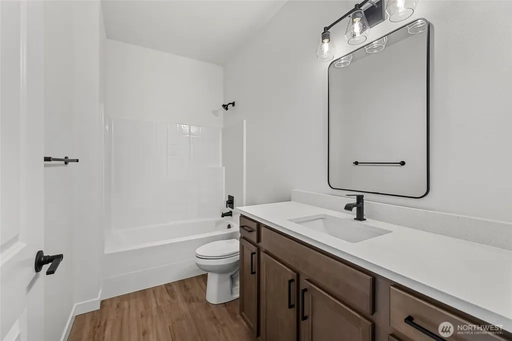 745 Prospector Place Sedro Woolley WA 98284